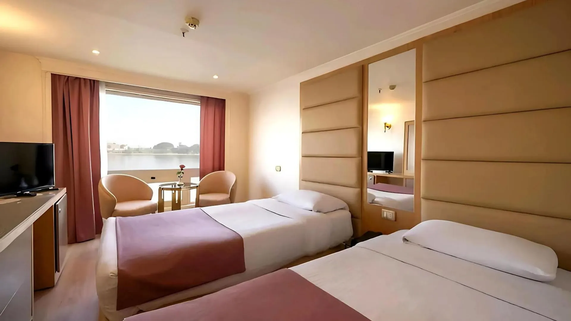 Luxor Nile Cruise Every Thursday From Luxor 4 Nights & Every Monday From Aswan 3 Nights Αίγυπτος